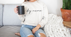 Dog Mama Simple Cursive Graphic Sweatshirt